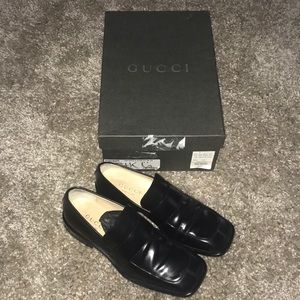 GUCCI “MOCASSINO PELLE” LOAFERS